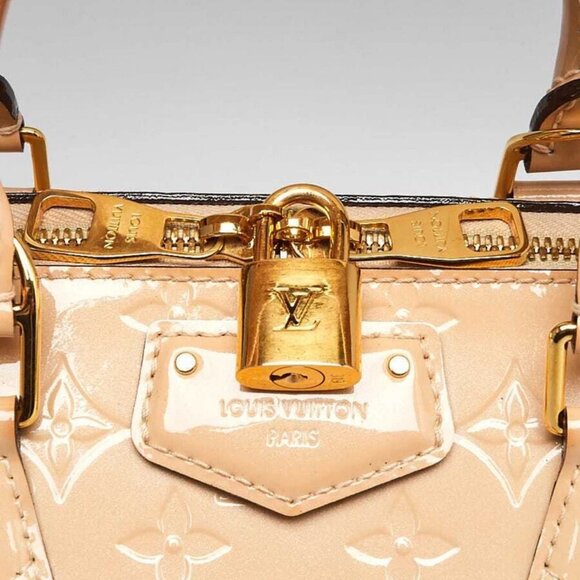 Louis Vuitton Dune Monogram Vernis Montana Bag - Picture 8 of 12